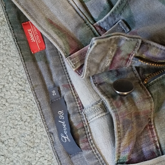 Level 99 Janice Ultra Skinny in Moon size 26 - Picture 5 of 7